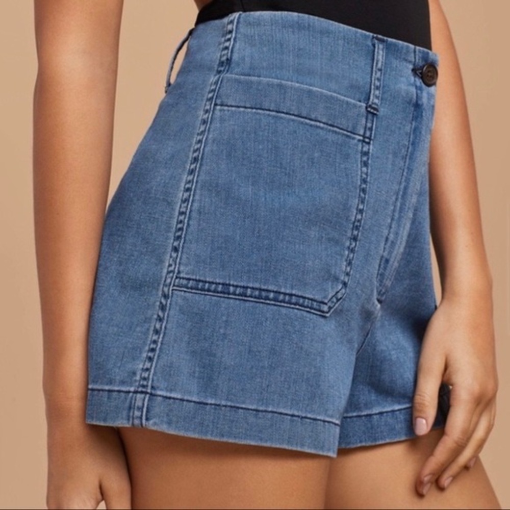 Aritzia Wilfred Free Naves Shorts soft denim high rise button zip fly size XS 00 - Picture 3 of 10